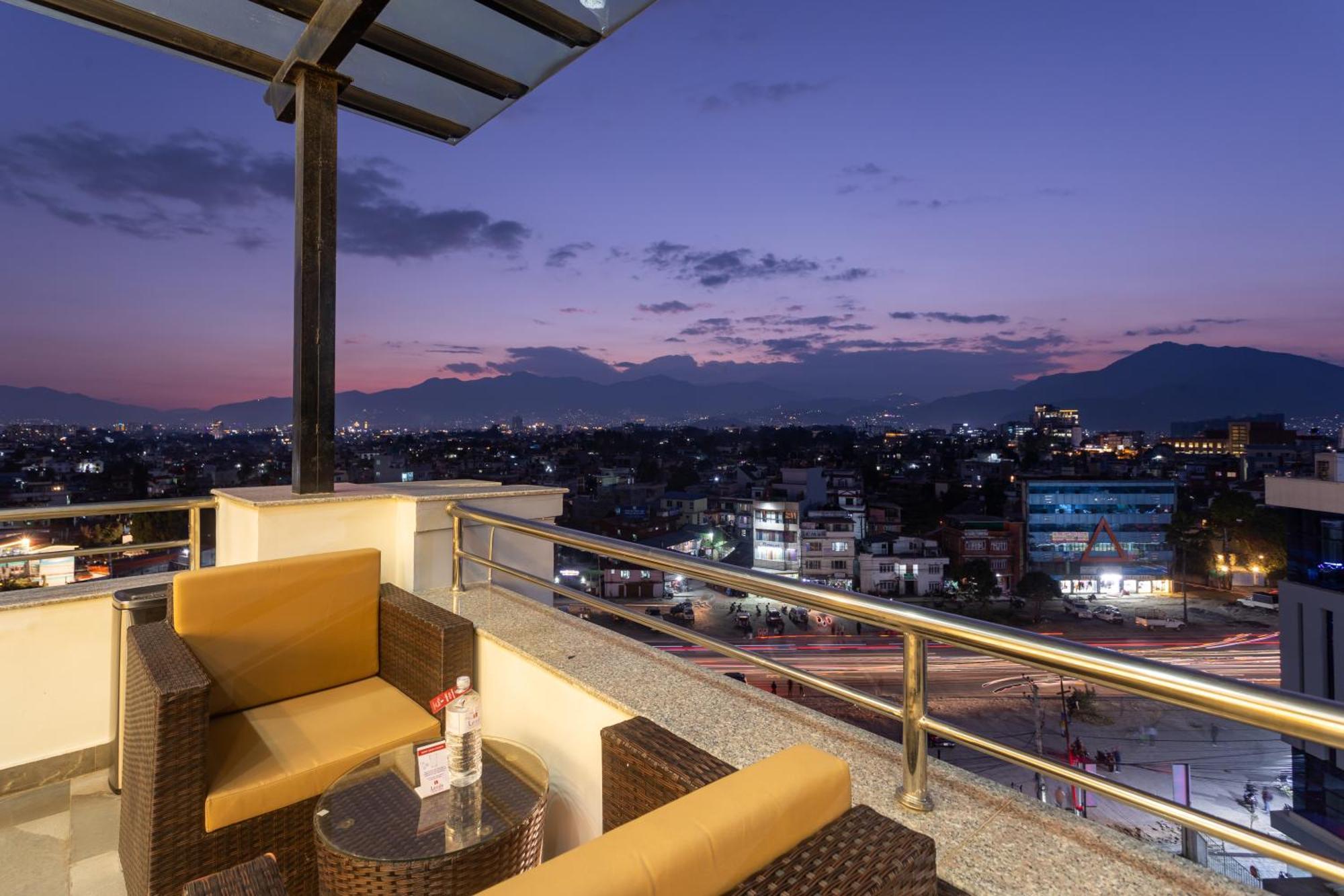 Mandala Norling Lords Prime Kathmandu Hotell Eksteriør bilde